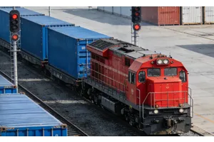 Bahnfracht von China nach Großbritannien: Kosten, Laufzeit und Preisfaktoren